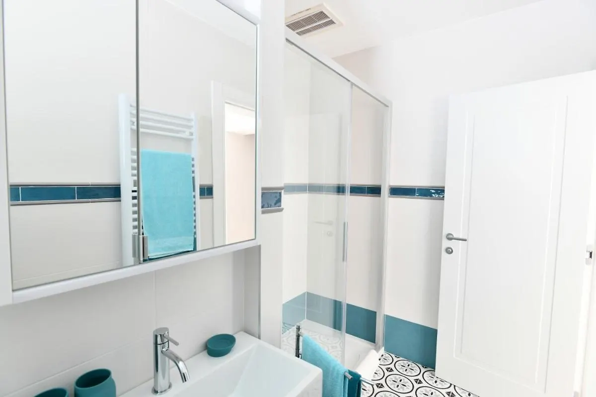 Villa Mia In Medveja - Kvarner Region Lovran Guest house