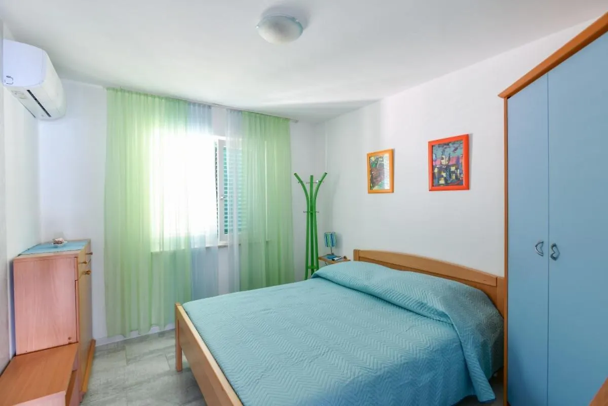 Guest house Villa Mia In Medveja - Kvarner Region Lovran